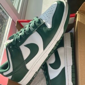 Nike Dunk Low 'Michigan State'